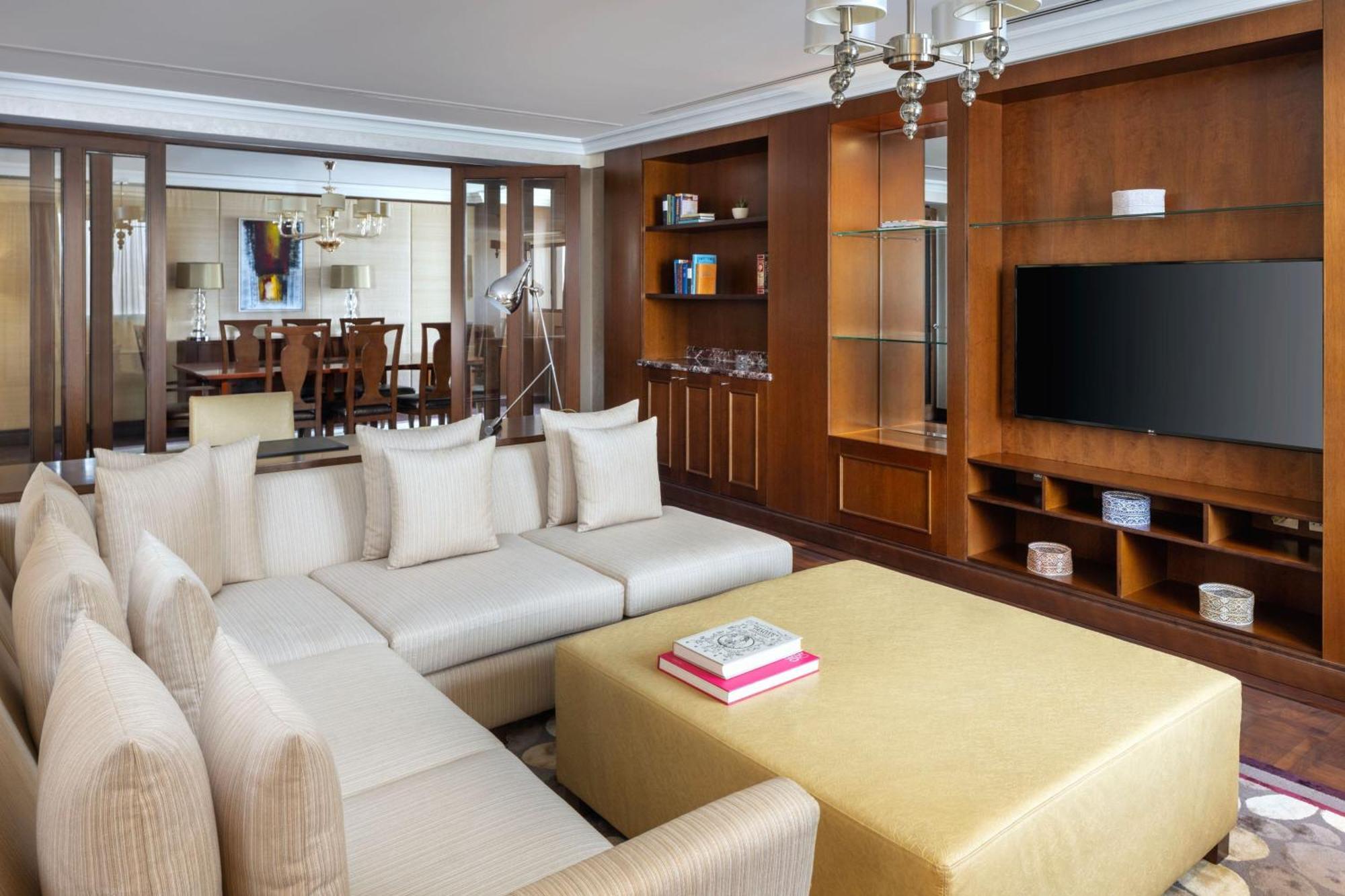 โรงแรมเชอราตัน โอมาน มัสกัต ภายนอก รูปภาพ Living room